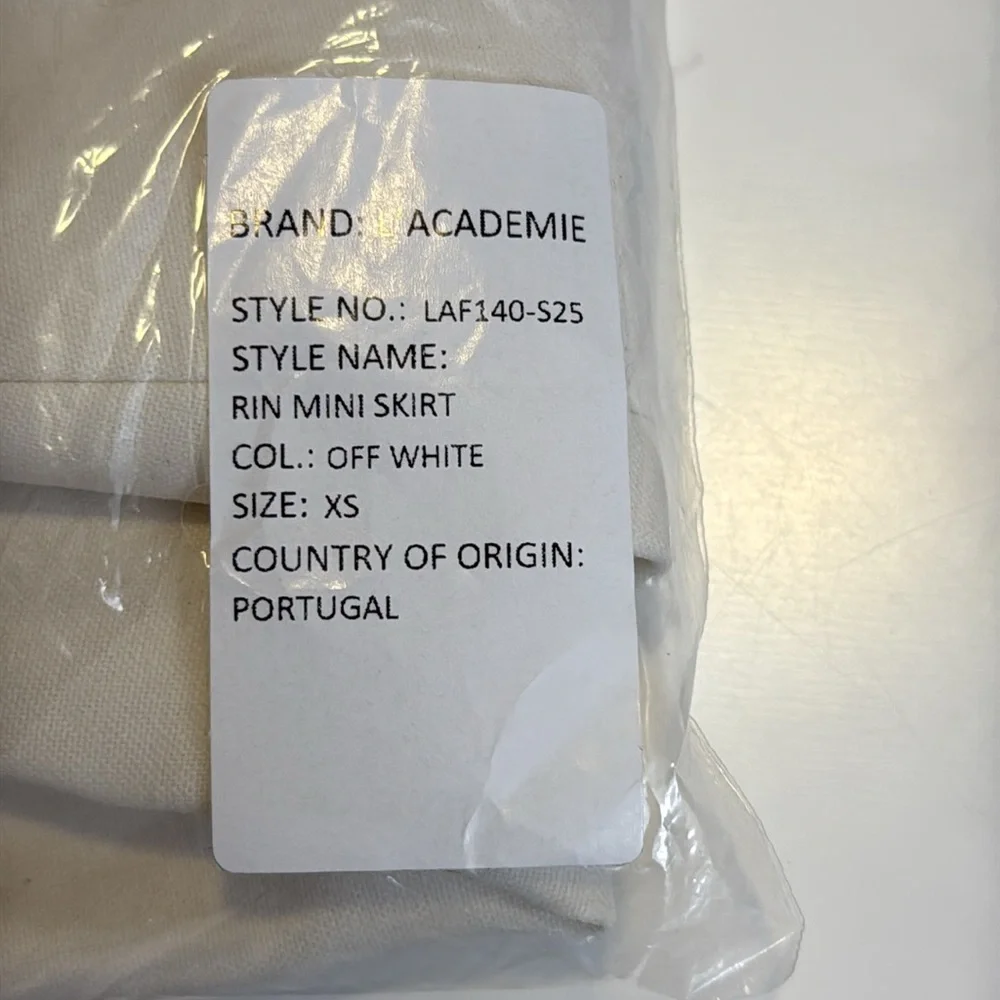 L’ACADEMIE RIN MINI SKIRT BY MARIANNA - Picture 11 of 11